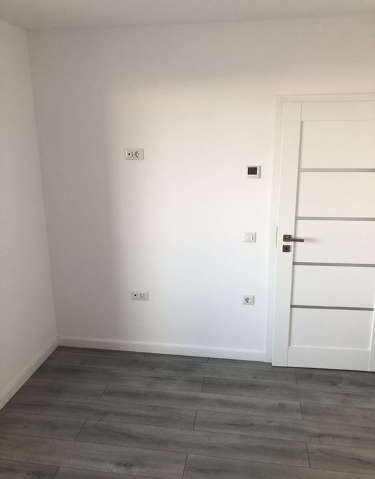 Amenajări interioare /Renovări apartamente. Meseriași finisaje