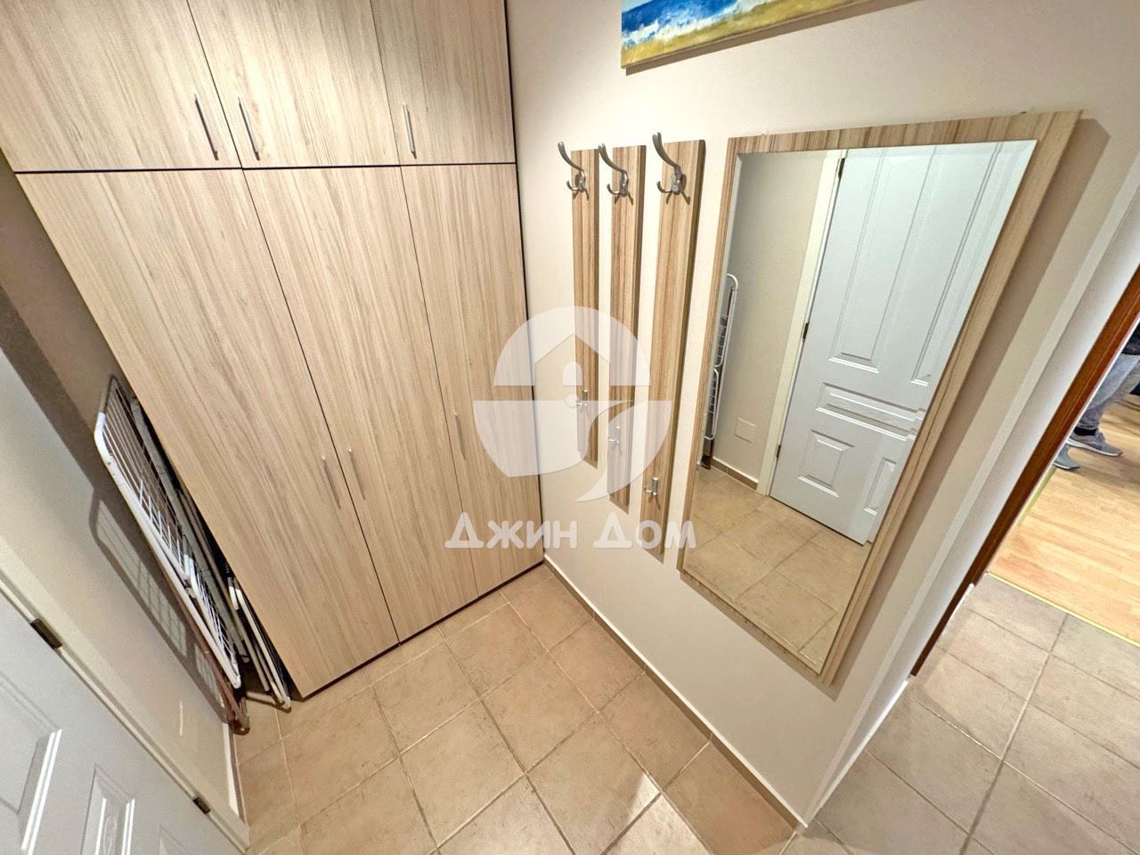 Продава се Двустаен апартамент в к.к. Слънчев бряг - 65 кв.м за 1076 €/кв.м - Снимка #3