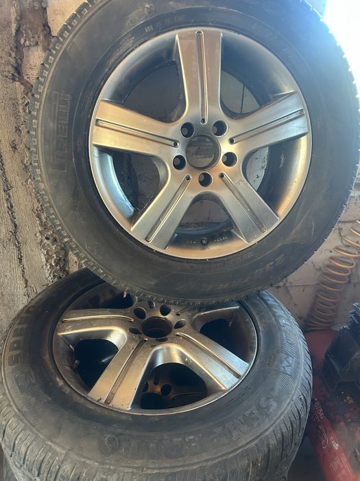 Vînd jante de mercedes ML 235/65/R17