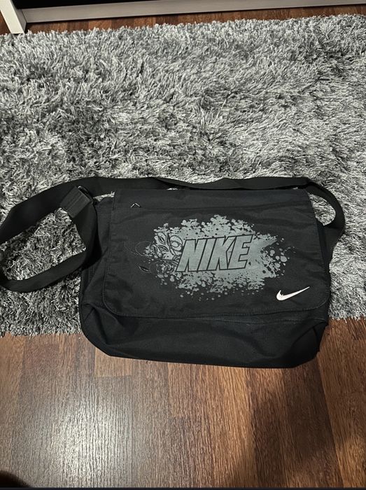 Vand Geanta Nike
