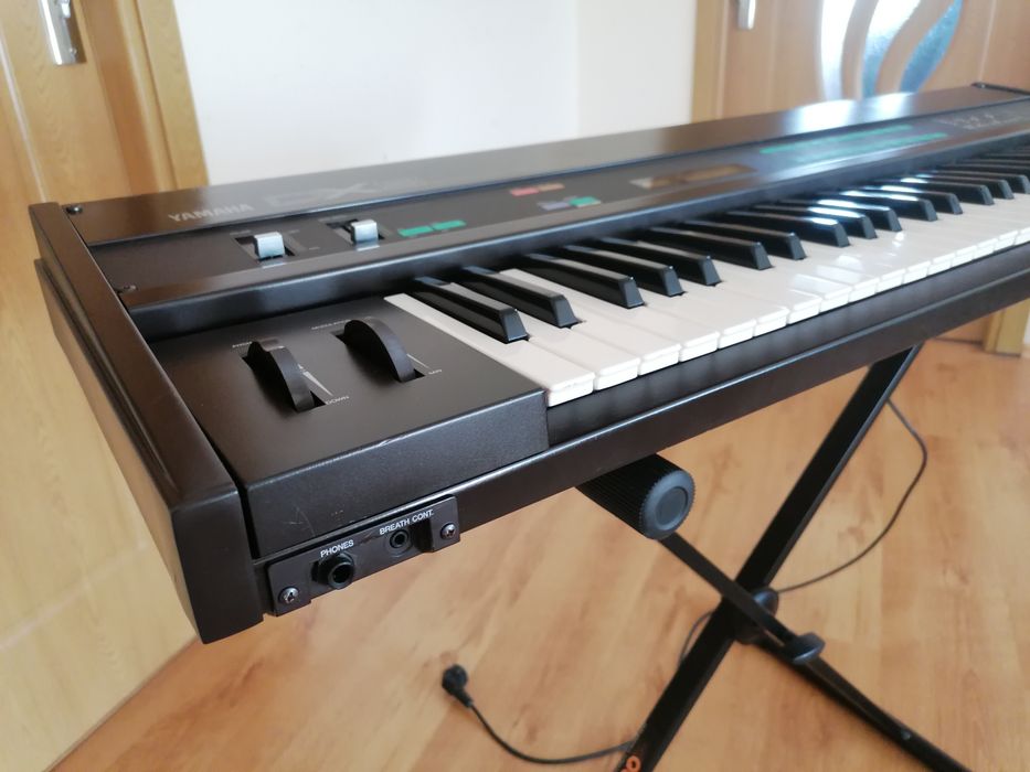 DX-9 YAMAHA orga pian
