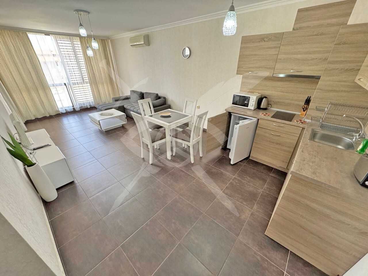 Продава се Двустаен апартамент в Свети Влас - 61 кв.м за 2066 €/кв.м - Снимка #10