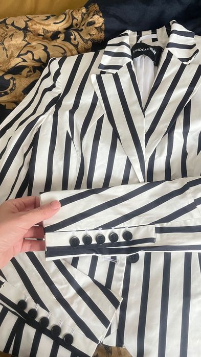 Сако произведено в Италия