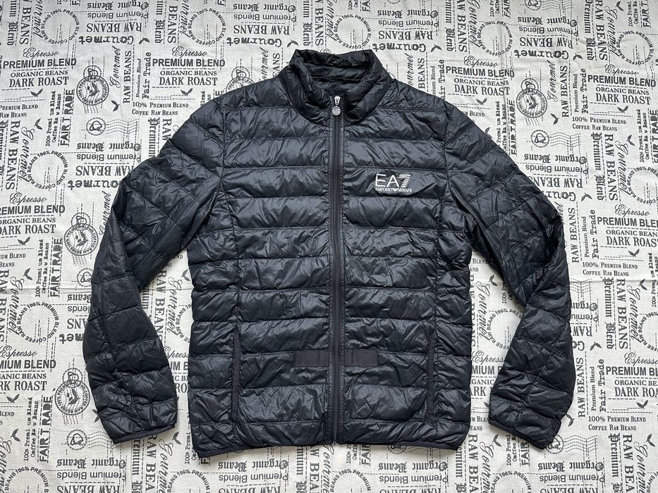 EA7 Emporio Armani Light Down гъши пух original яке.L