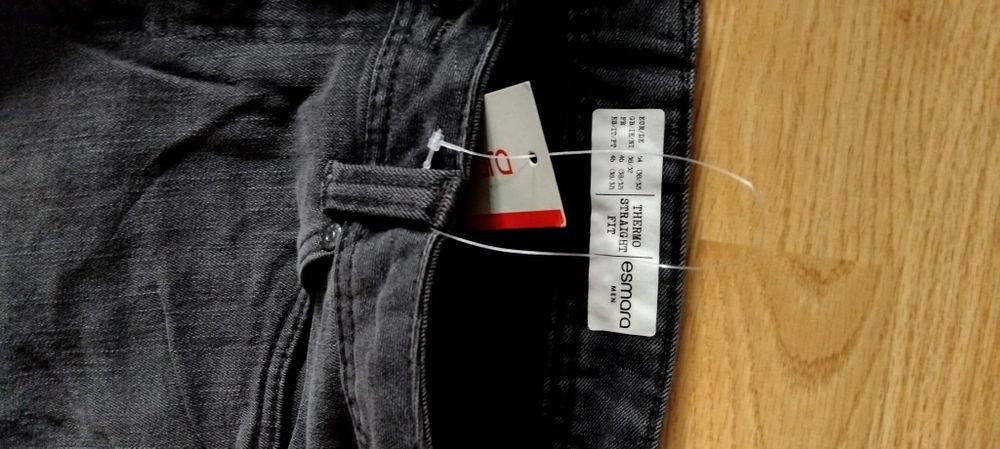 Blugi termo 54/XXL,noi cu etichetă, negri