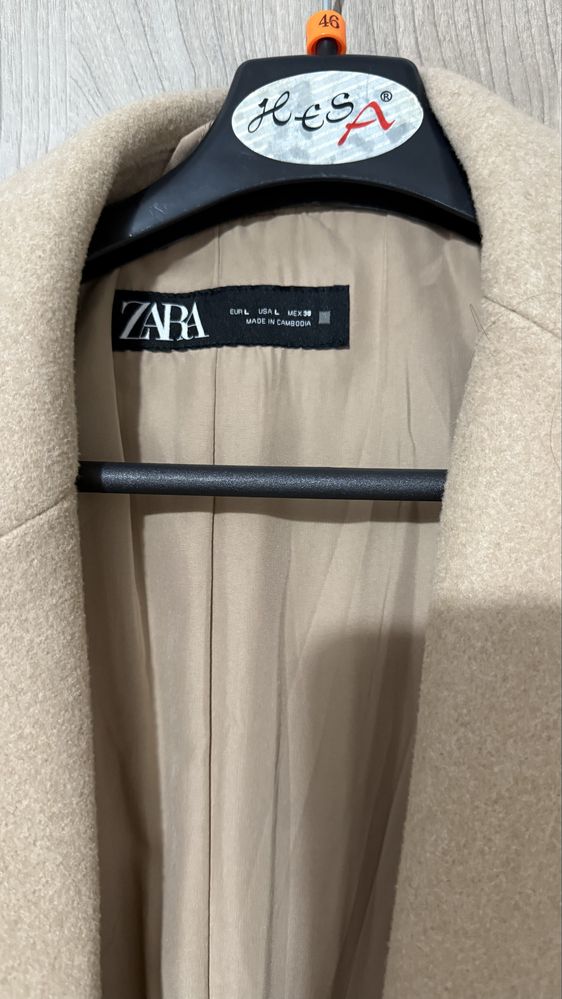 Palton Zara maro deschis ( crem)