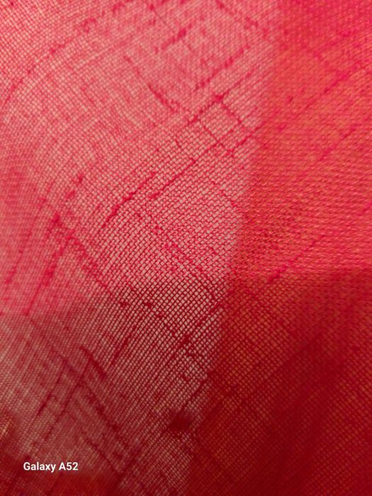 Продавам пердета