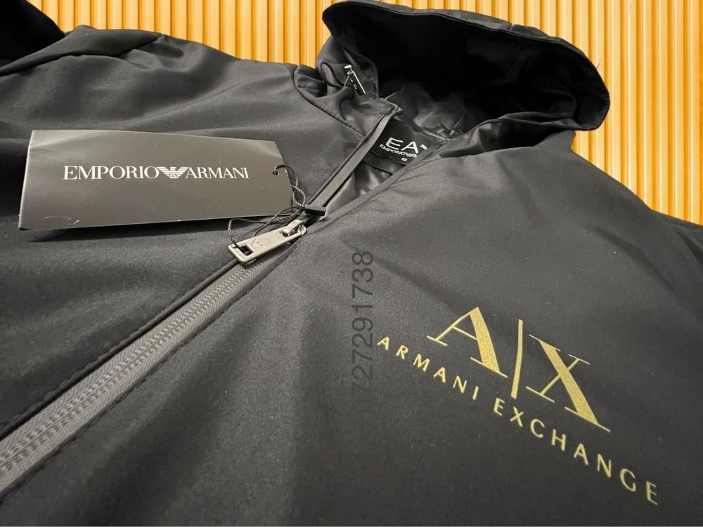 Geaca Armani Exchange A|X/ Buzunar interior/ Livrare OLX