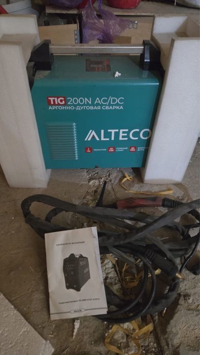 Аргонно-дуговой аппарат