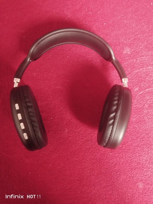 P9 naushnik sotiladi Samarqand shahar