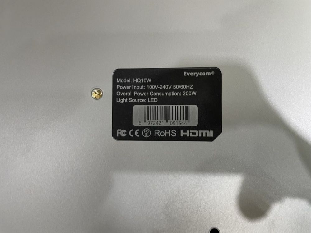Проектор Everycom hq 10w супер яркий hd 4k projector