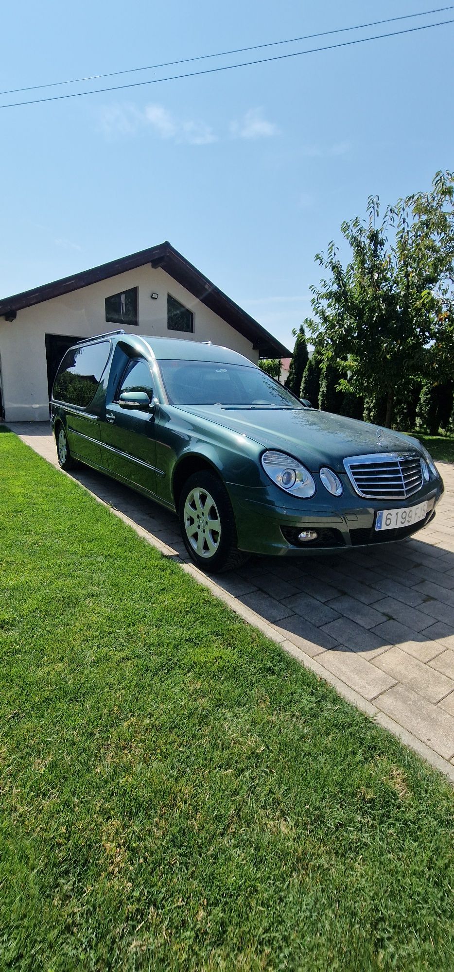 Mercedes dric funerar
