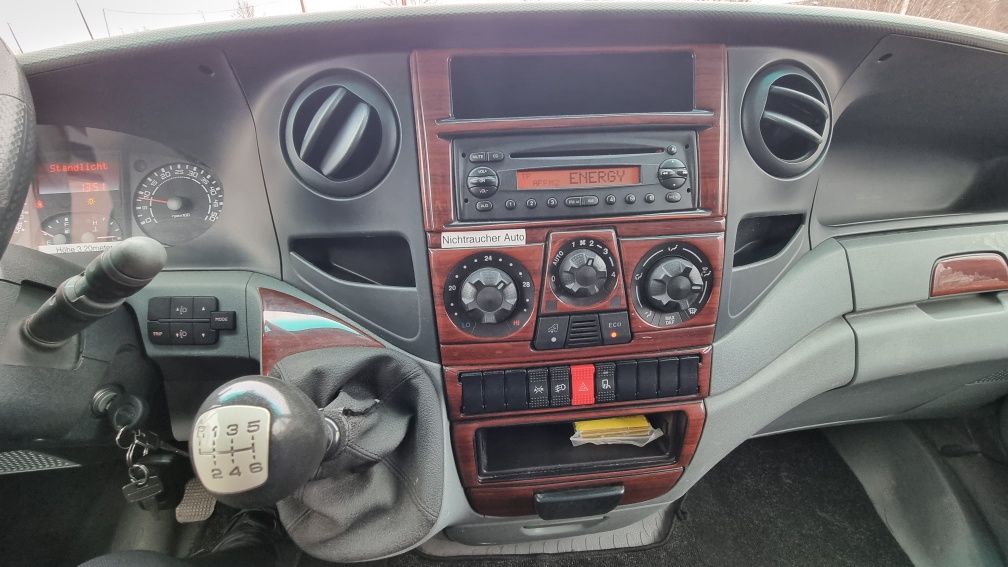 Iveco daily 35c18 180к.с  6 с.к Падащ борд,Клима