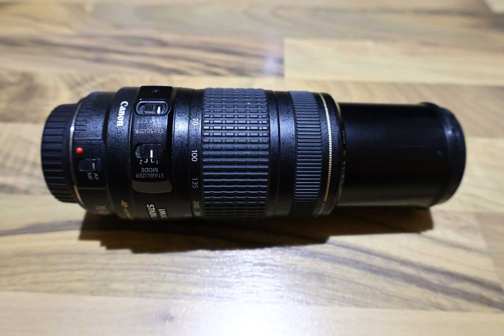 Canon EF 70-300mm f/4-5,6 IS USM