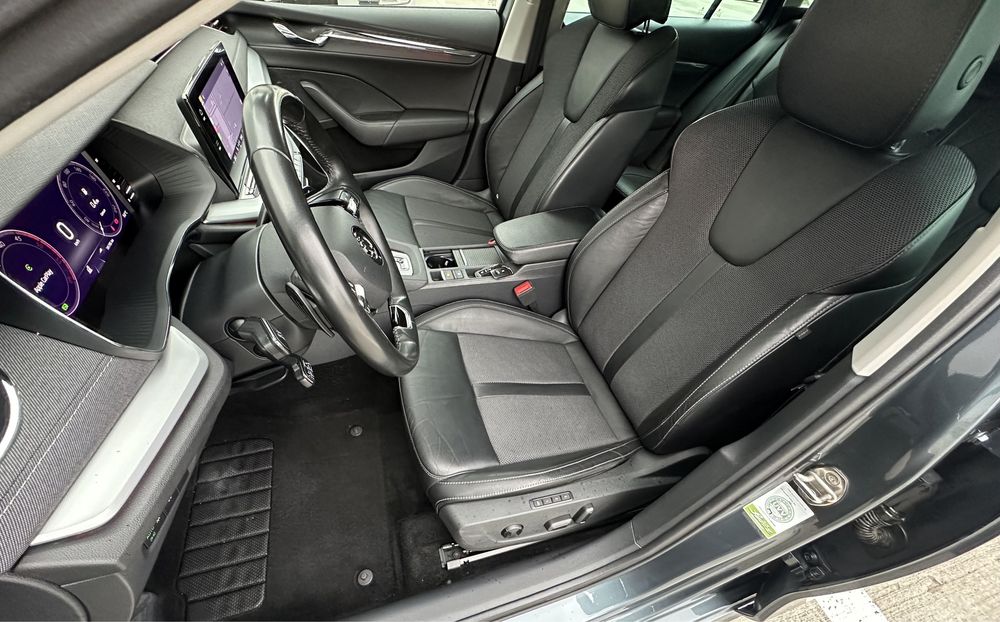 Skoda Octavia Style 2.0/150 CP Leder Matrix Webasto