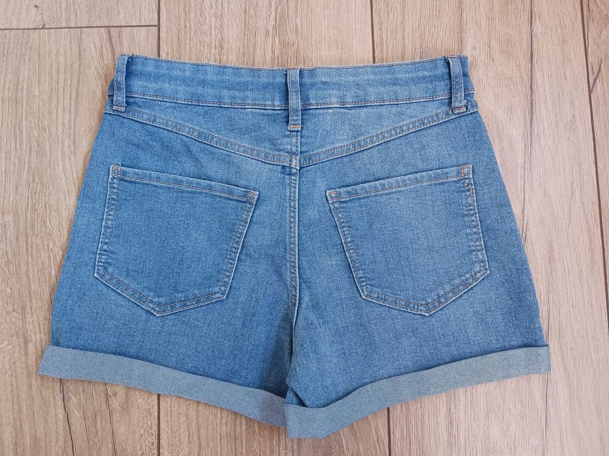 Нов къс дънков панталон H&M