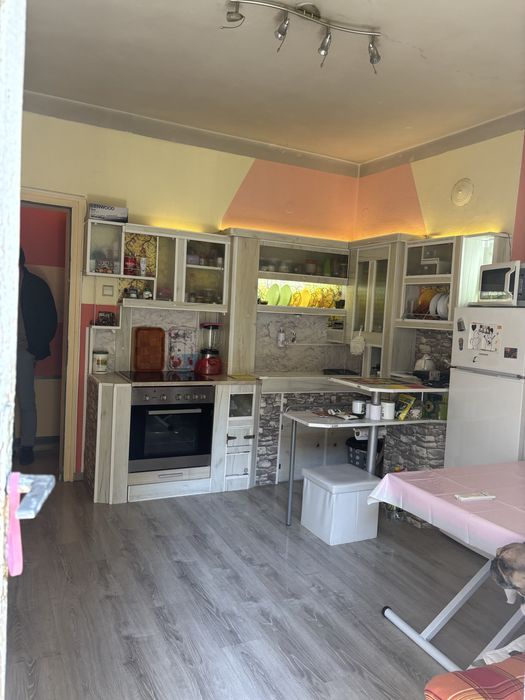 Продава се Тристаен апартамент в Стара Загора, Аязмото - 68 кв.м за 1765 €/кв.м - Снимка #1