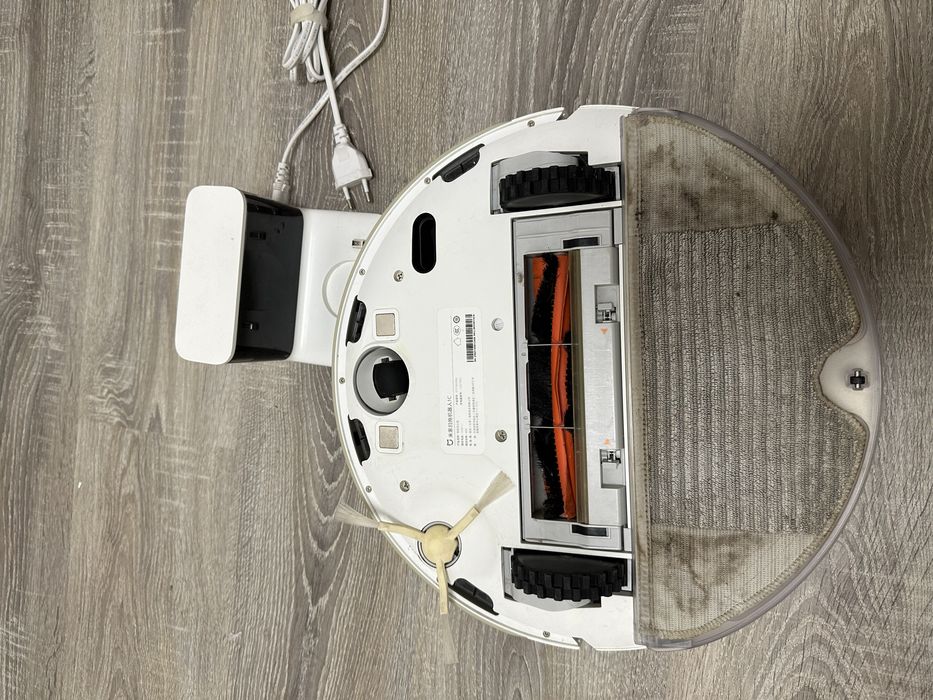 Робот пылесос xiaomi