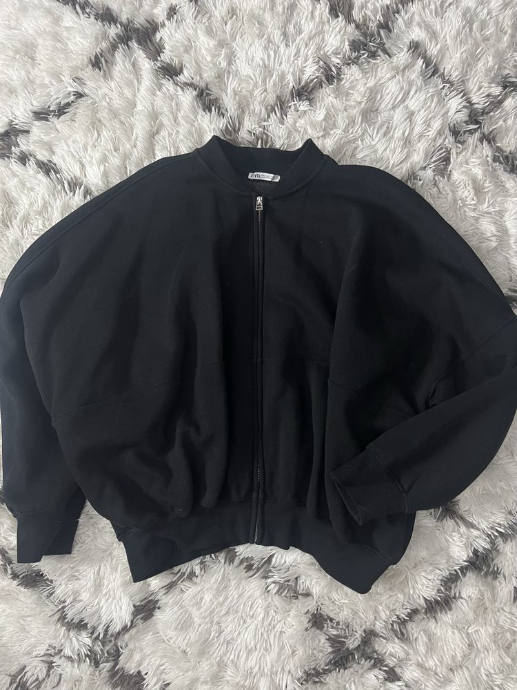 Суичър Zara (тип бомбър)