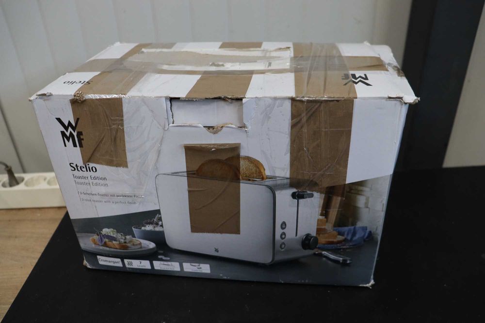 Тостер WMF Stelio, 900W, 7 нива на препичане, Неръждаема стомана
