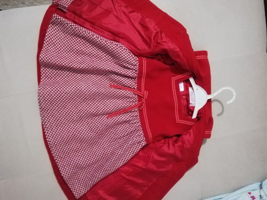 Set 2 piese paltonaș și rochiță, gecuta și rochiță tradițională.