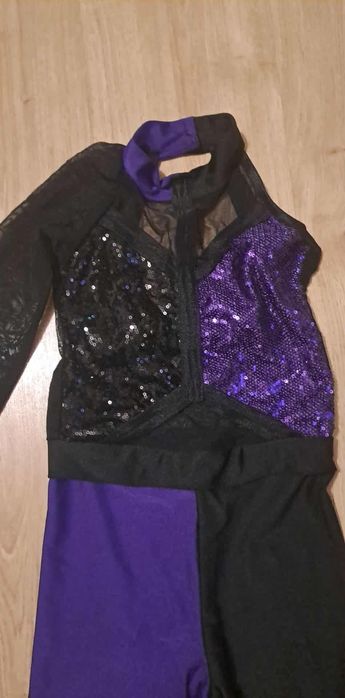 Costum.gimnastica/dans 6-7 ani