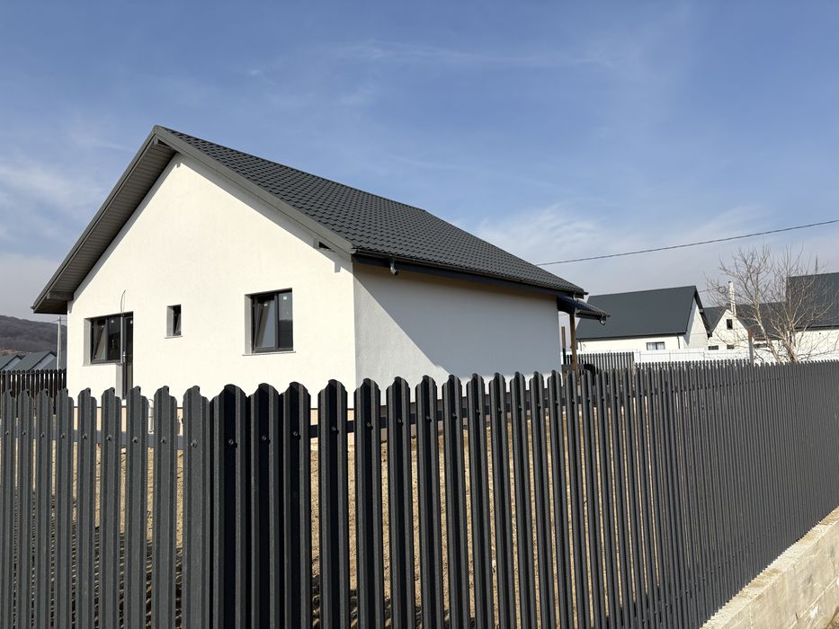 De vânzare: Casă nouă , 100 mp construiti , teren 400 mp – Hemeius
