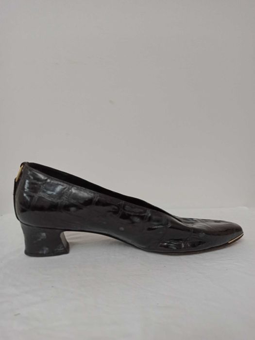 Pantofi Stuart Weitzman  marimea 39