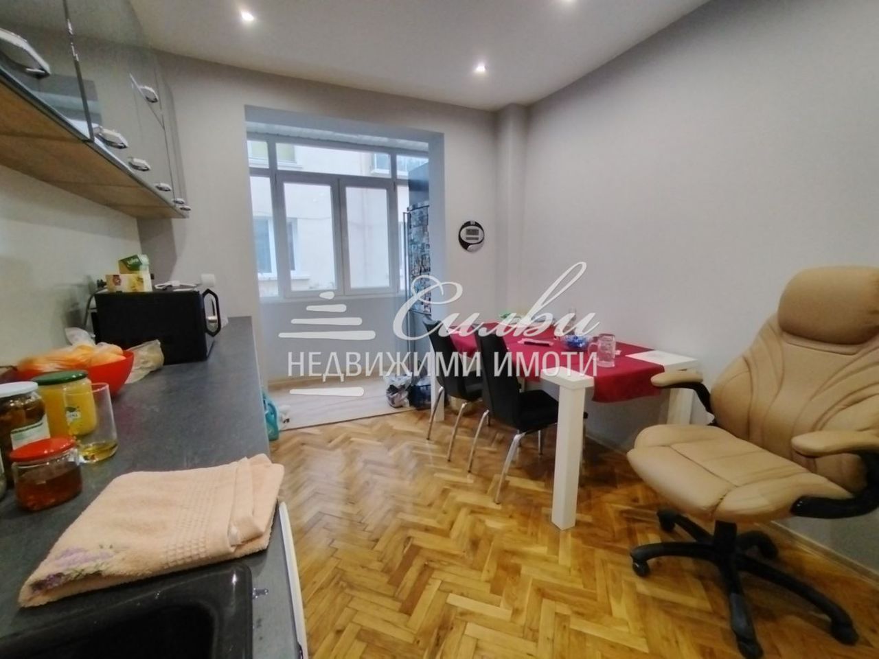 Продава се Тристаен апартамент в Шумен, Херсон - 79 кв.м за 1646 €/кв.м - Снимка #7