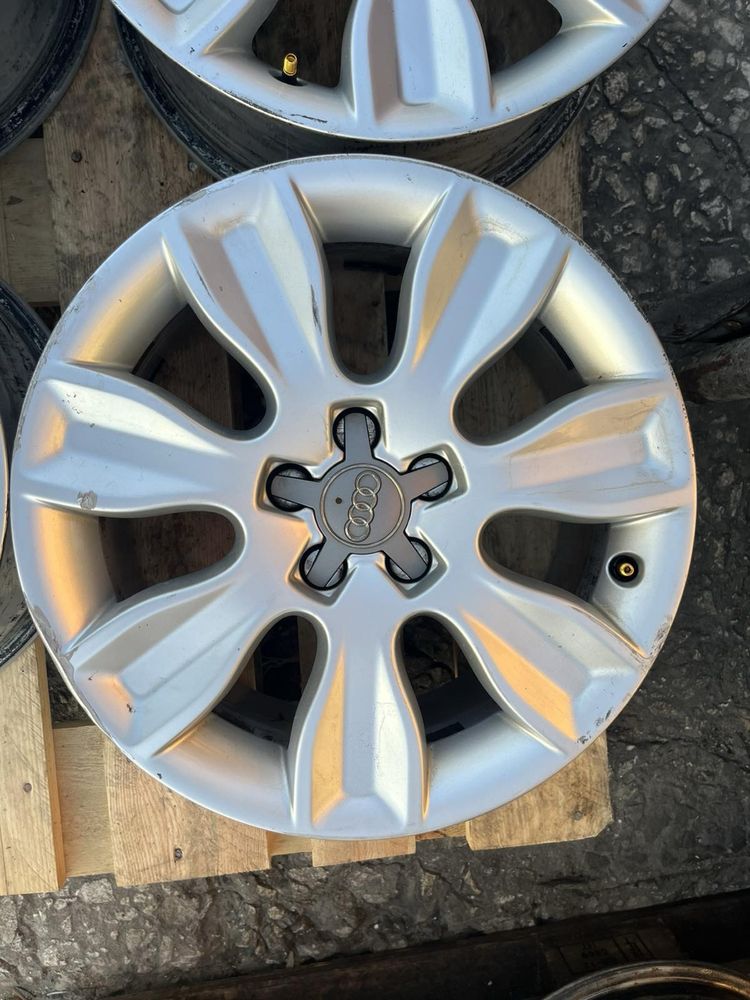 Оригинални лети джанти Audi A1 Seat Skoda Vw 8x0601025 7j 16” et34 н89