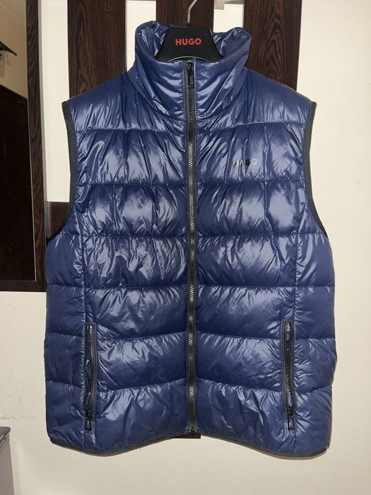 Син елек Hugo Boss