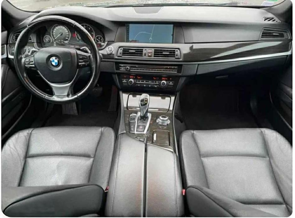 Vând BMW f10 an 2012