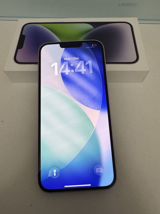 iPhone 14 plus B идеальном состоянии