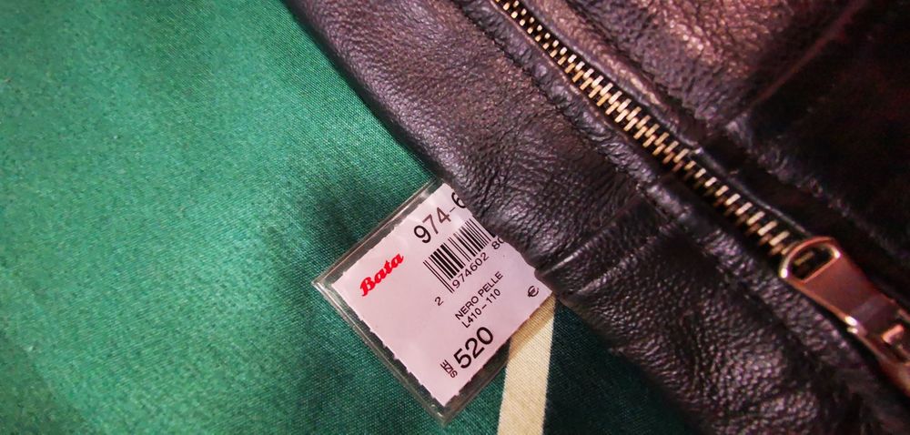 Geaca piele Bata nouă cu etichetă