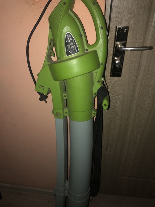 Suflanta aspirator frunze an stare foarte buna pret 300