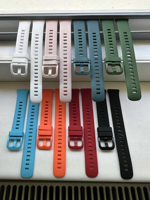 Curea silicon Huawei Band 7 + cadou