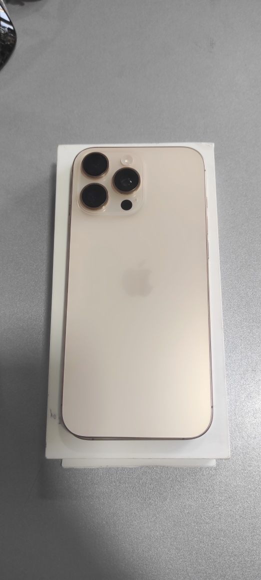 iPhone 16 pro max 256 talik