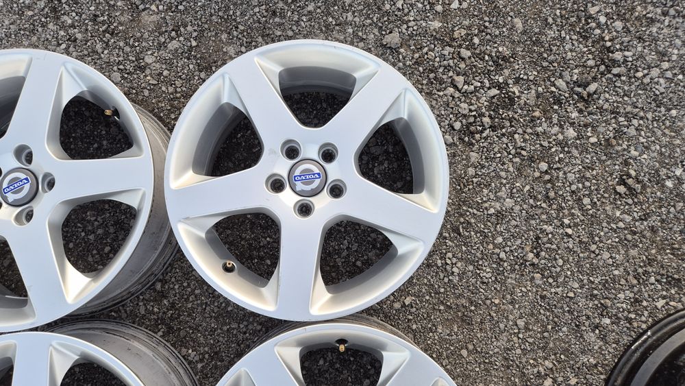 Оригинални джанти Волво 5/108 Volvo S60,S80 5x108

Употребявани, Шумен