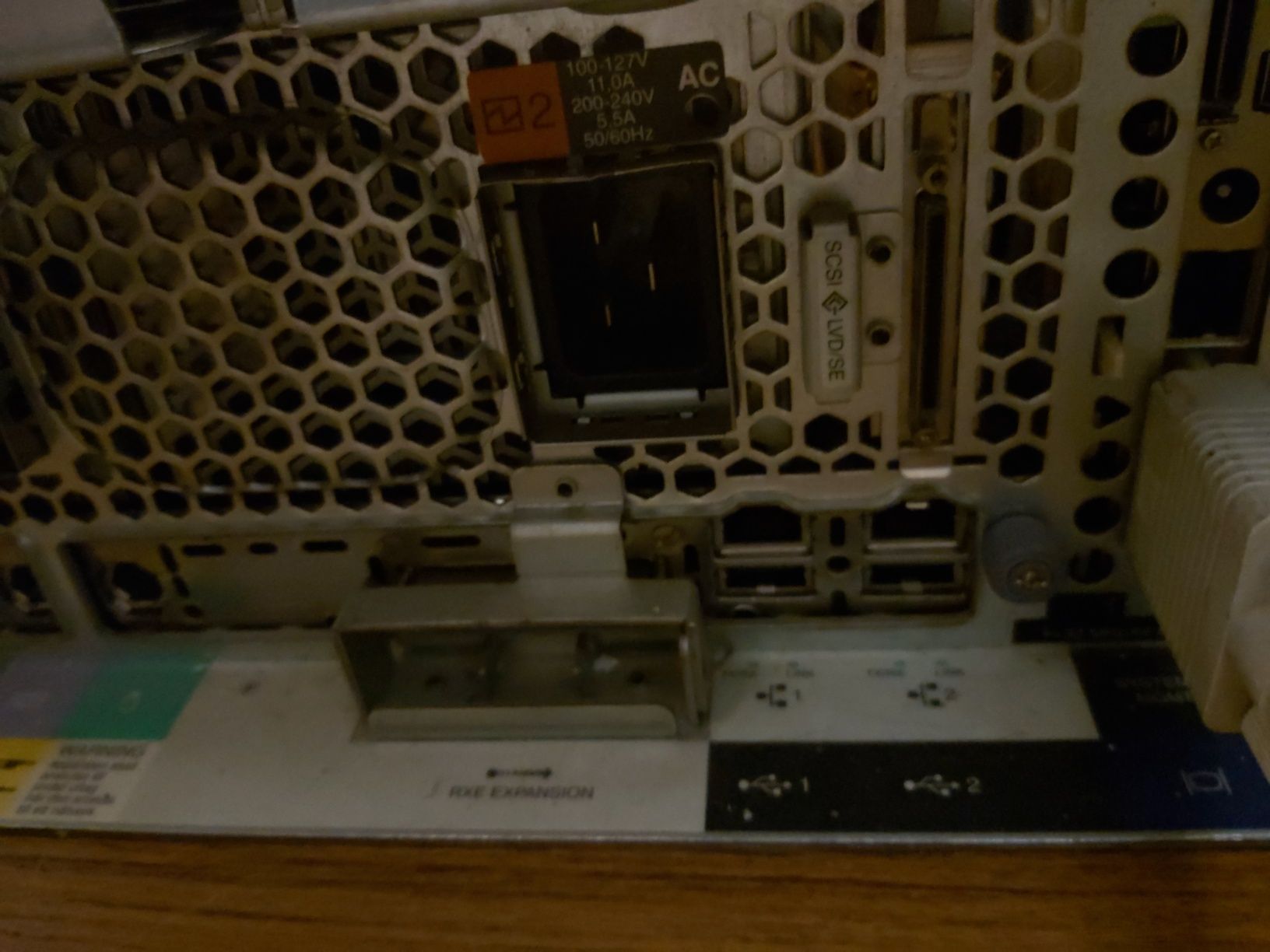 Server IBM 4 CPU 16G