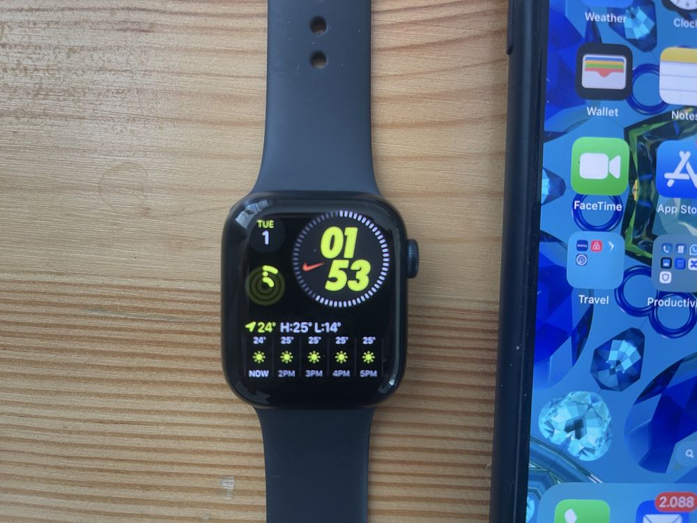 Apple Iphone XS Max 265GB + Apple Watch 8 Celluar 41 mm