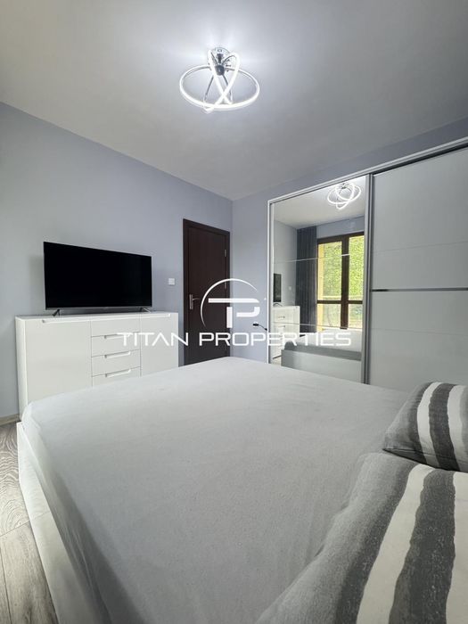 Продава се Тристаен апартамент в Пловдив, Христо Смирненски - 90 кв.м за 1945 €/кв.м - Снимка #5