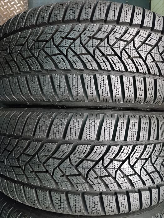 Anvelope de iarnă 205 50 17 Dunlop