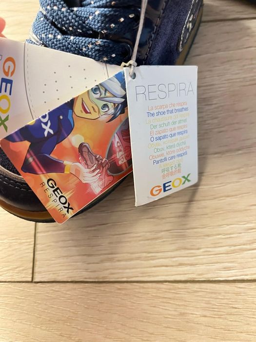 Ghete Geox Respira din piele cu lumini - Noi cu etichetă, mărimea 27