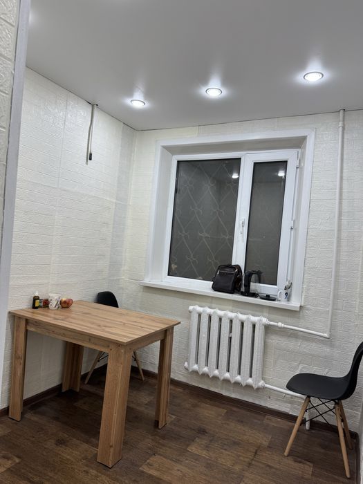 Сдам комнату в аренду 6 квадратов! Для маникюра педикюра итд