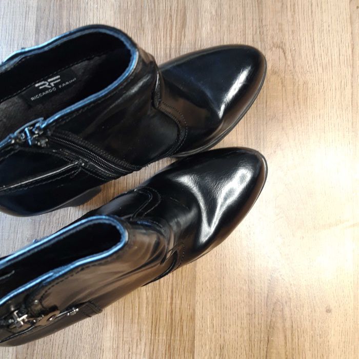 Дамски черни боти с ток, 38 номер