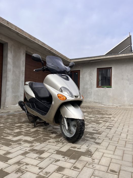 Scuter Yamaha mbk skyliner 125