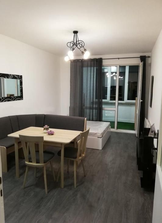 Дава се под наем Едностаен апартамент в София, Център - 35 кв.м за 400 € - Снимка #1