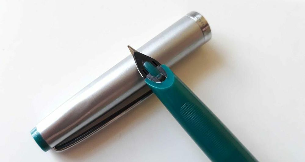 Vechi Stilou Geha 707 verde , Germania