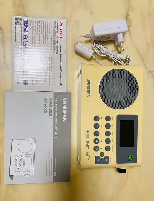 Sangean WFR-28 radio wi-fi internet stick usb