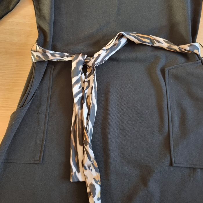 Черна рокля  Zara